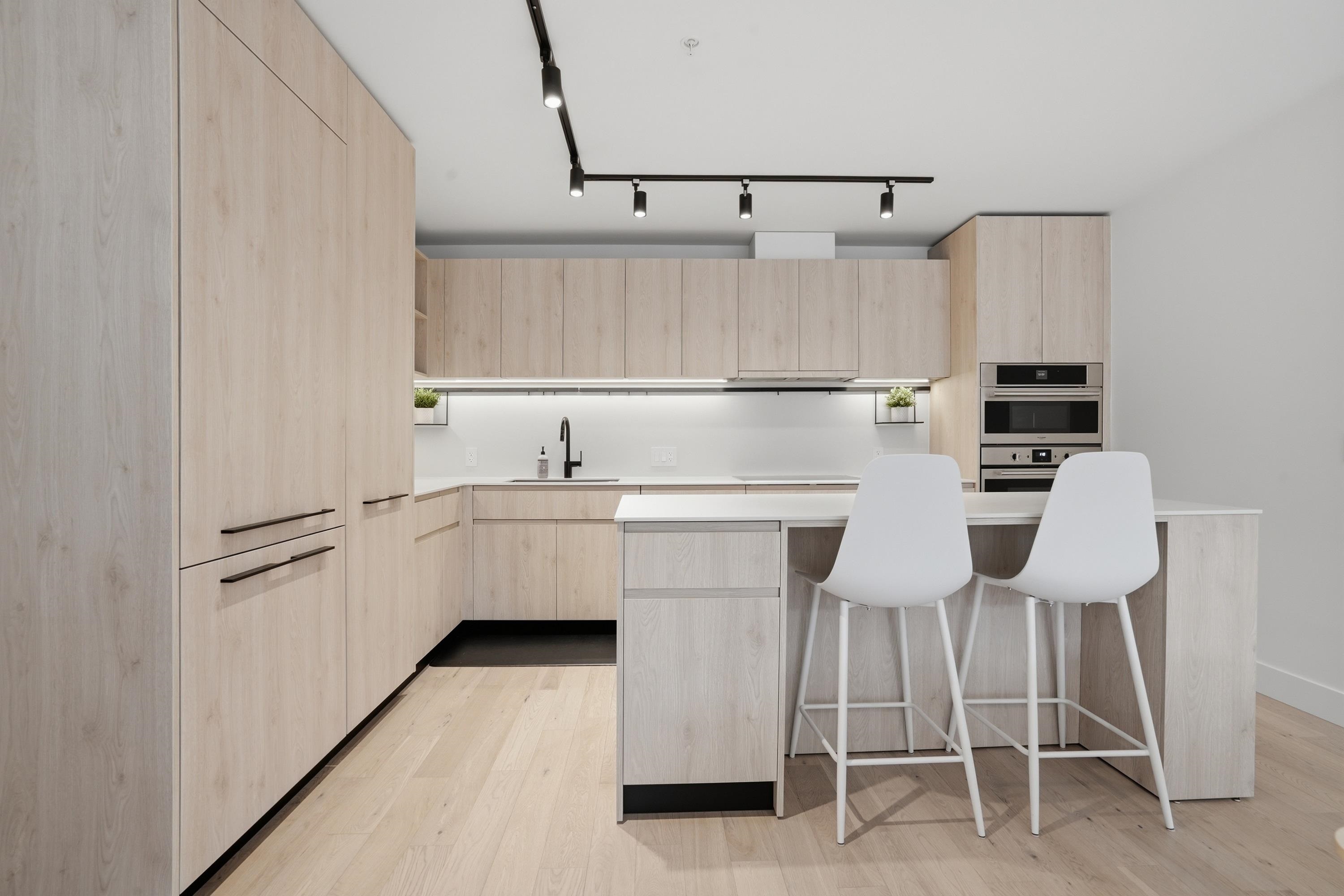 3960 Dumfries Street