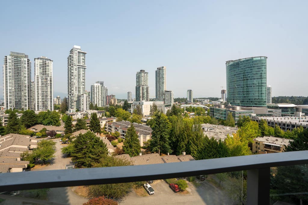 Photo of 13359 Old Yale Road #902, Surrey, BC V3T 0S4 (MLS # R3157126)