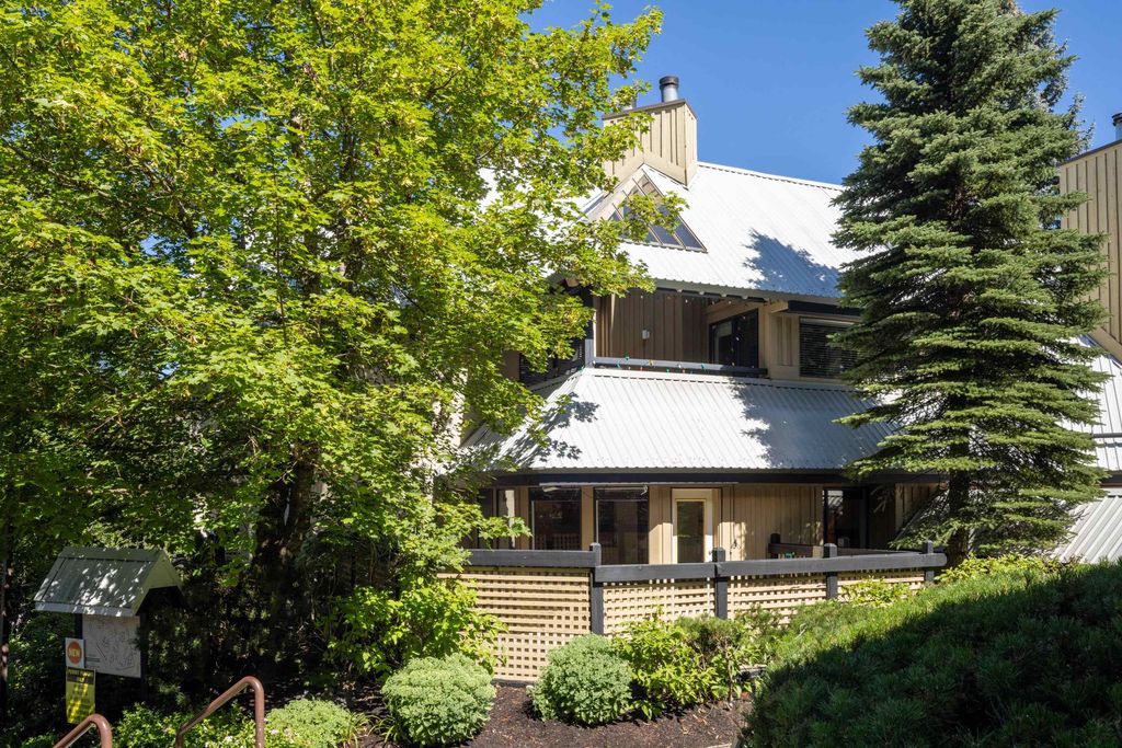 listing image 1102416738484190135