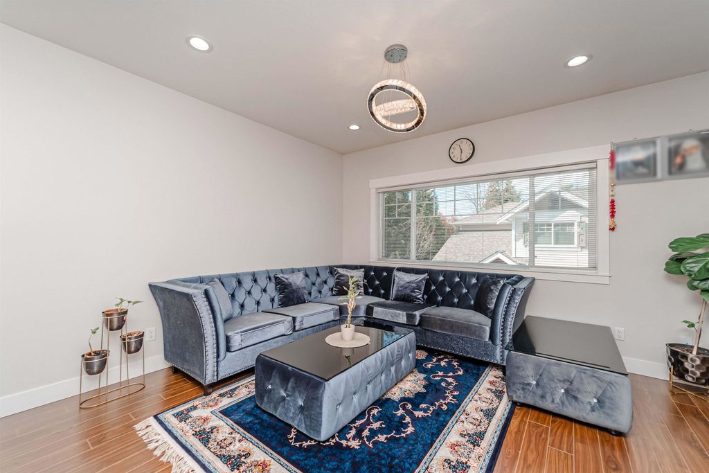 Photo of 30748 Cardinal Avenue #30, Abbotsford, BC V2T 5P5 (MLS # R3109539)