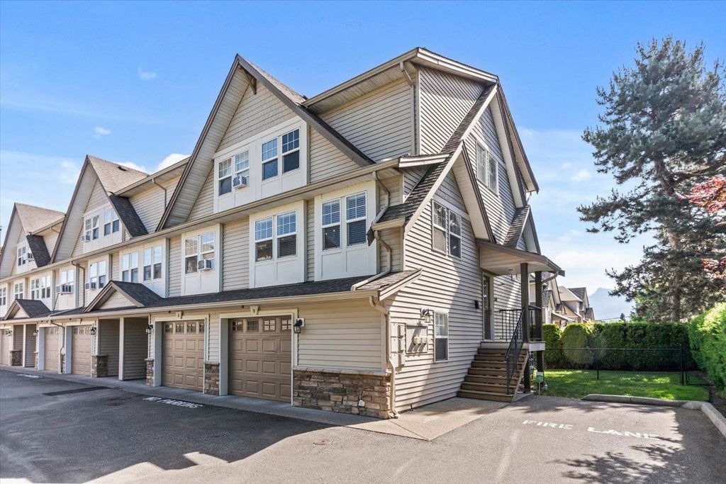 Photo of 46538 First Avenue #9, Chilliwack, BC V2P 1W9 (MLS # R3132814)