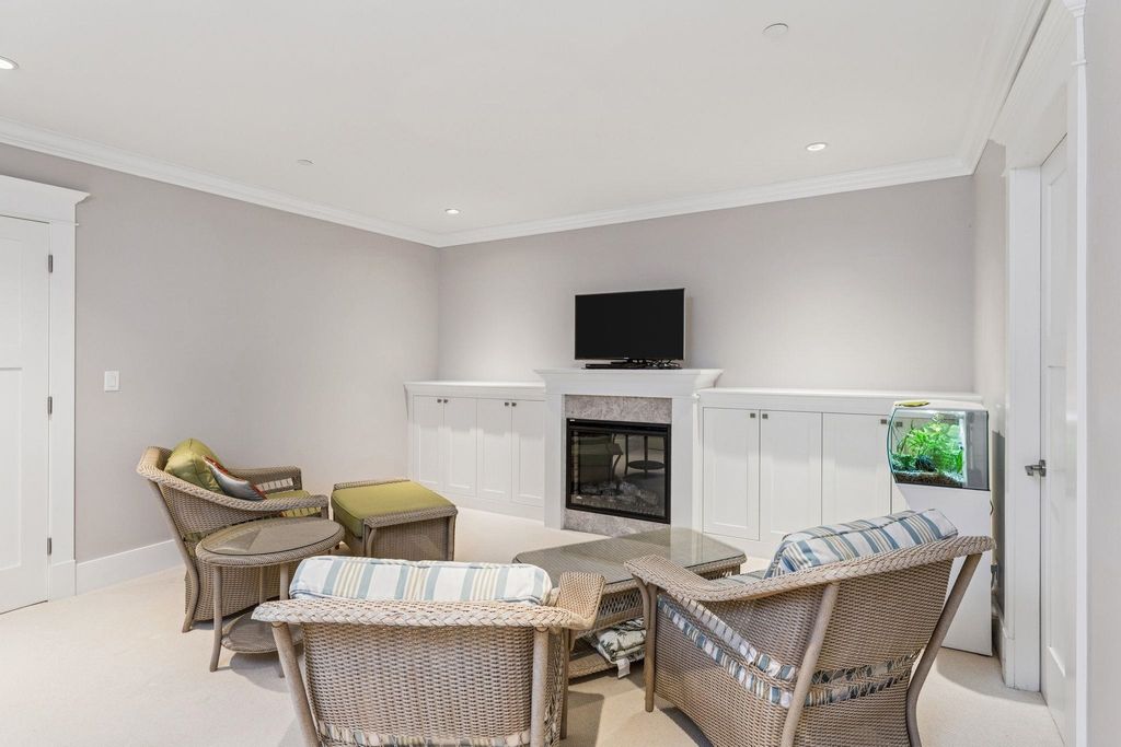 listing image 1108026656841668697