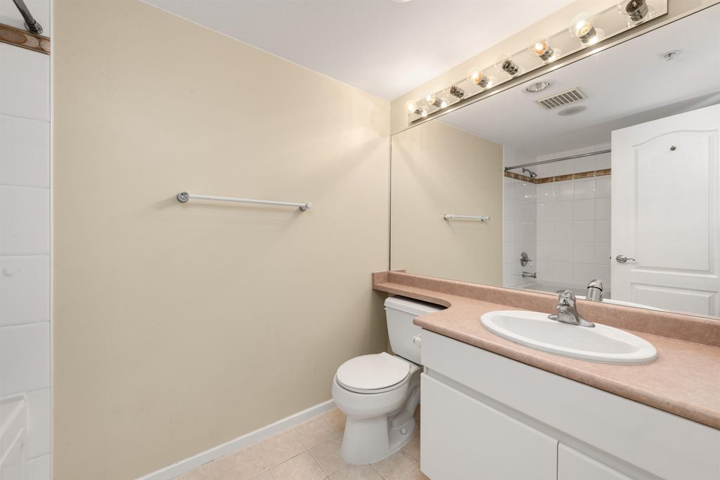 listing image 1104702099082342301