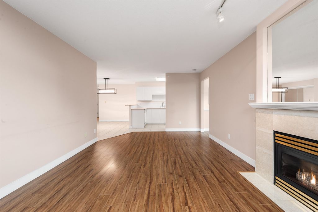listing image 1107925826199790031