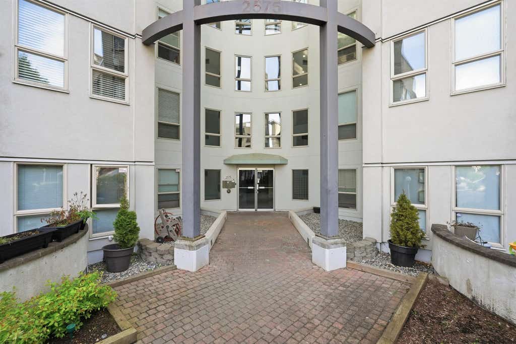 Photo of 2575 Ware Street #108, Abbotsford, BC V2S 3E2 (MLS # R3129821)