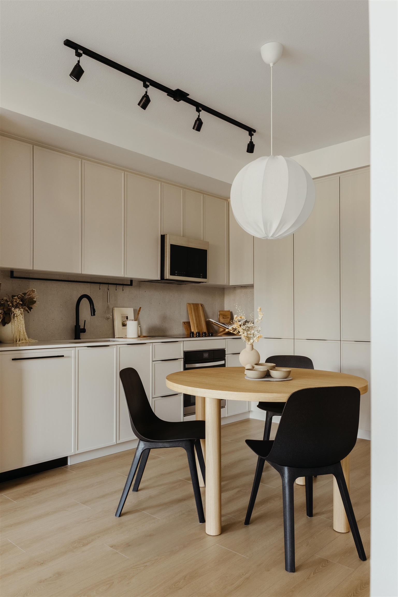 3075 Murray Street 215