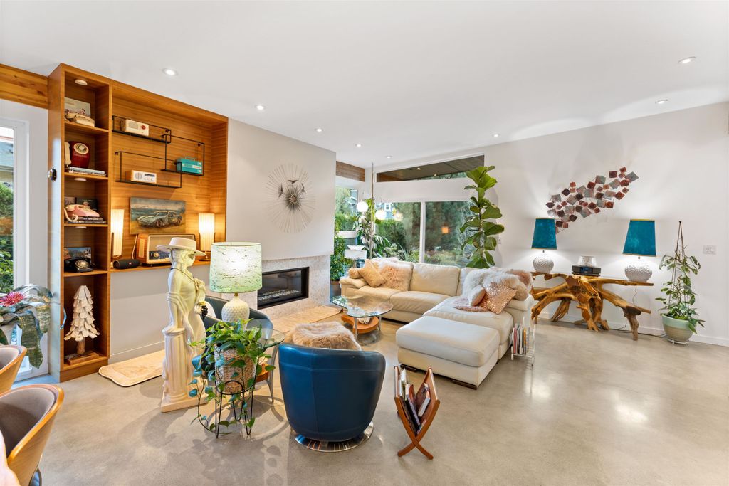 listing image 1104037432437097035