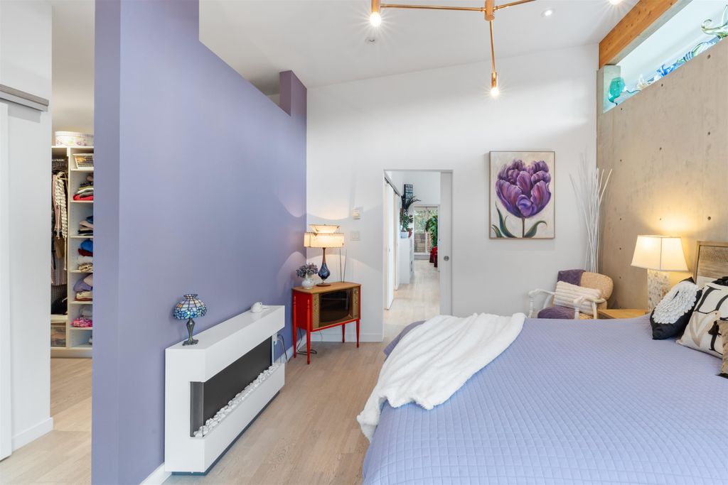 listing image 1103555534119022309