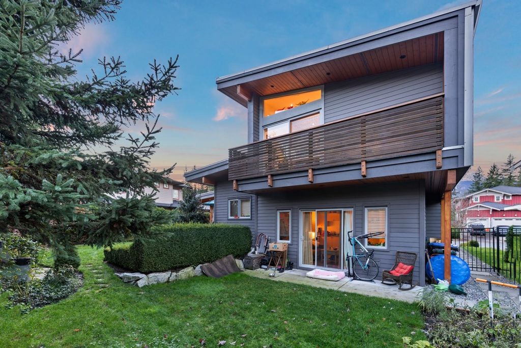 listing image 1102682205600811145