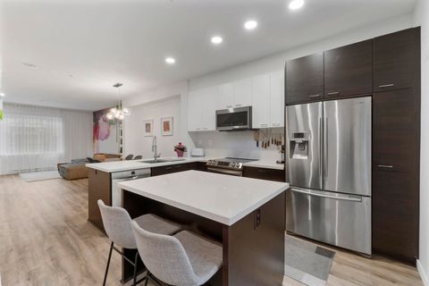 3010 Riverbend Drive 71 Coquitlam BC V3C 0B8