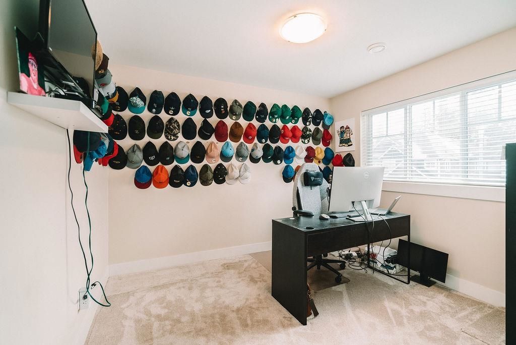 listing image 1103073227440218975