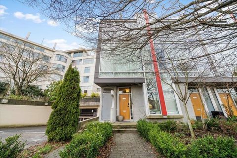 3485 Victoria Drive Vancouver BC V5N 4M5