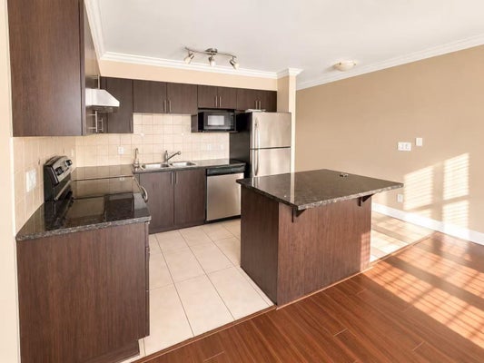 201 - 17769 57 Ave, Surrey, BC 5