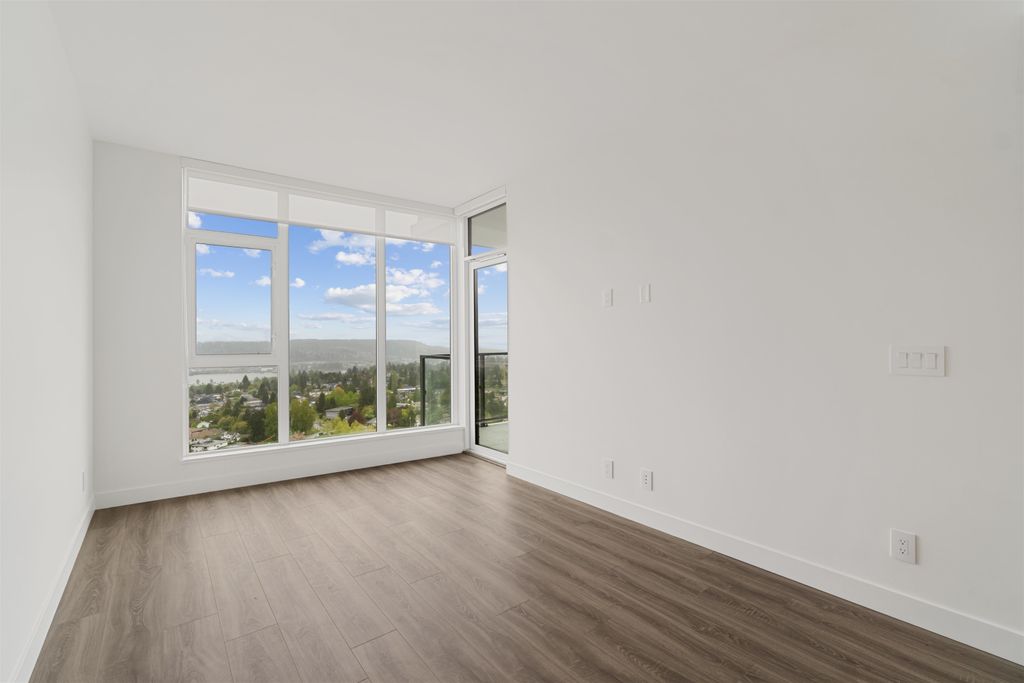 listing image 1108391222135107977
