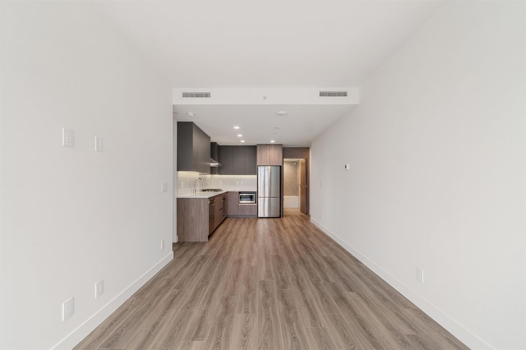 listing image 1103556712639026865