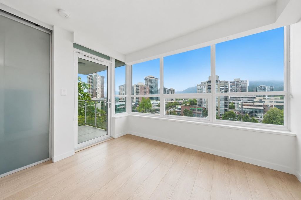 listing image 1106191771716138598