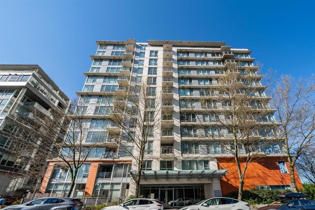 listing image 1105908639400211936
