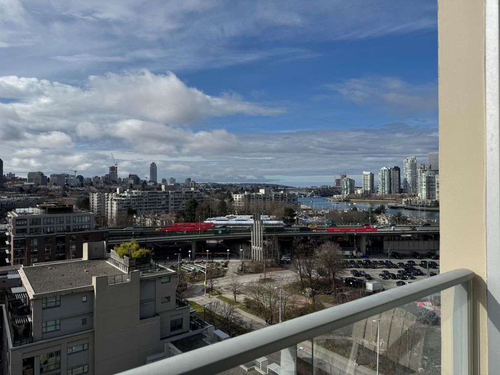 listing image 1101575037748784284