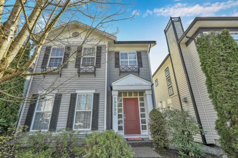 19590 Shingle Bolt Crescent Pitt Meadows BC V3Y 2W7