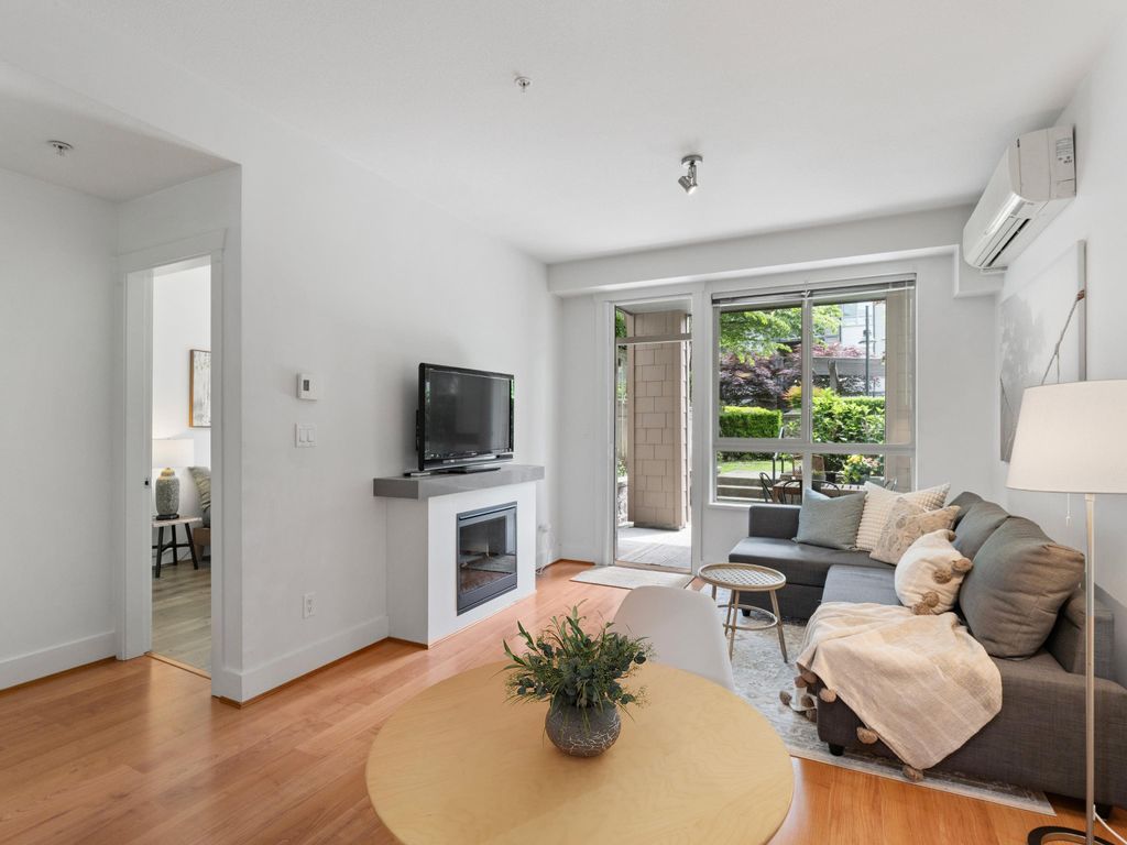 listing image 1101760907442957802
