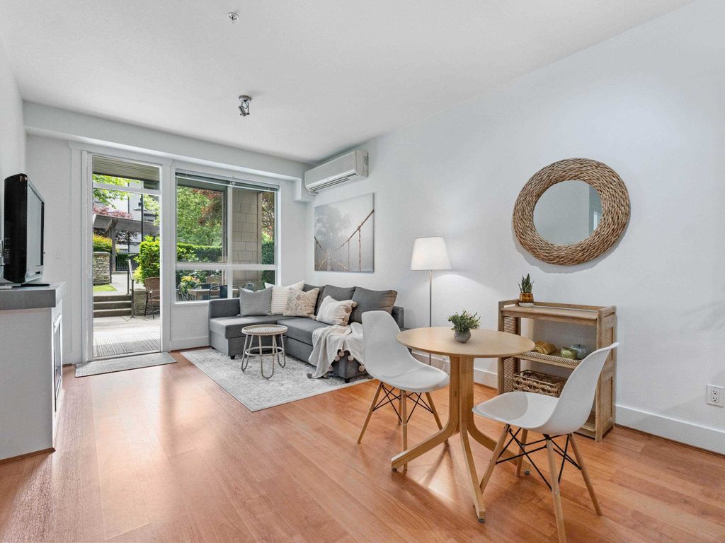 listing image 1100850092855715943