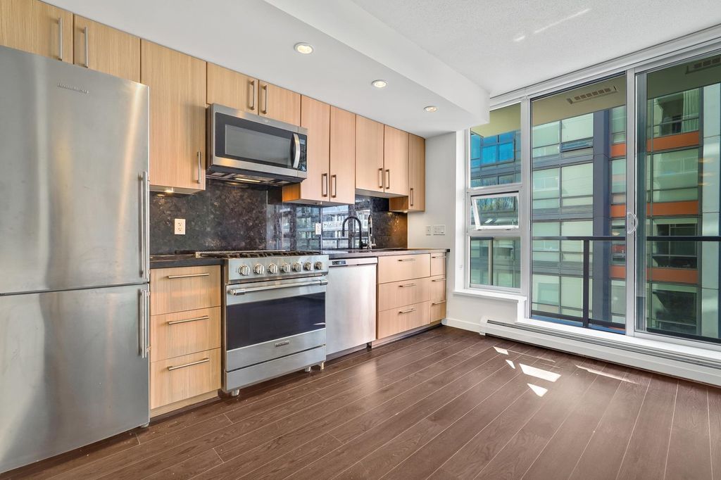 listing image 1106097254212222180