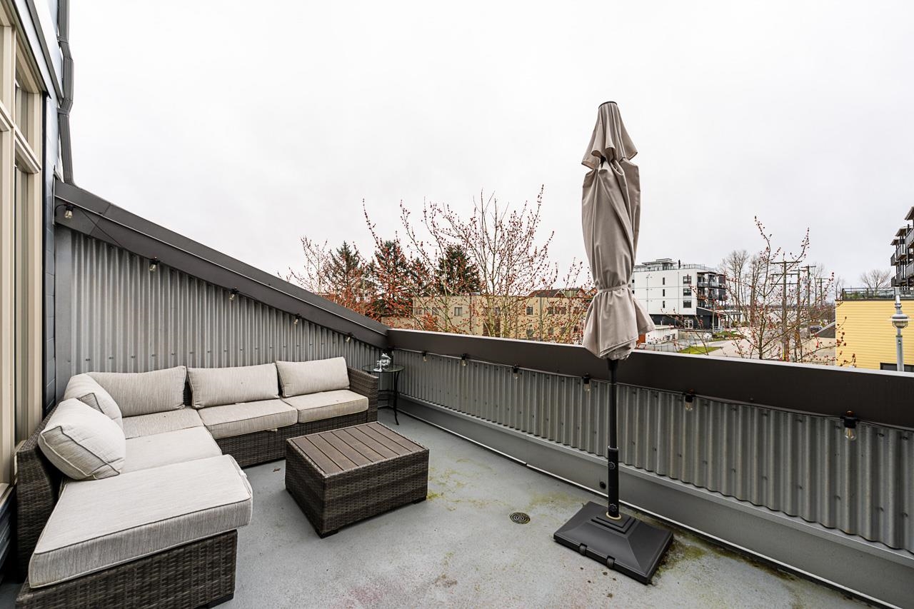 6111 London Road 220