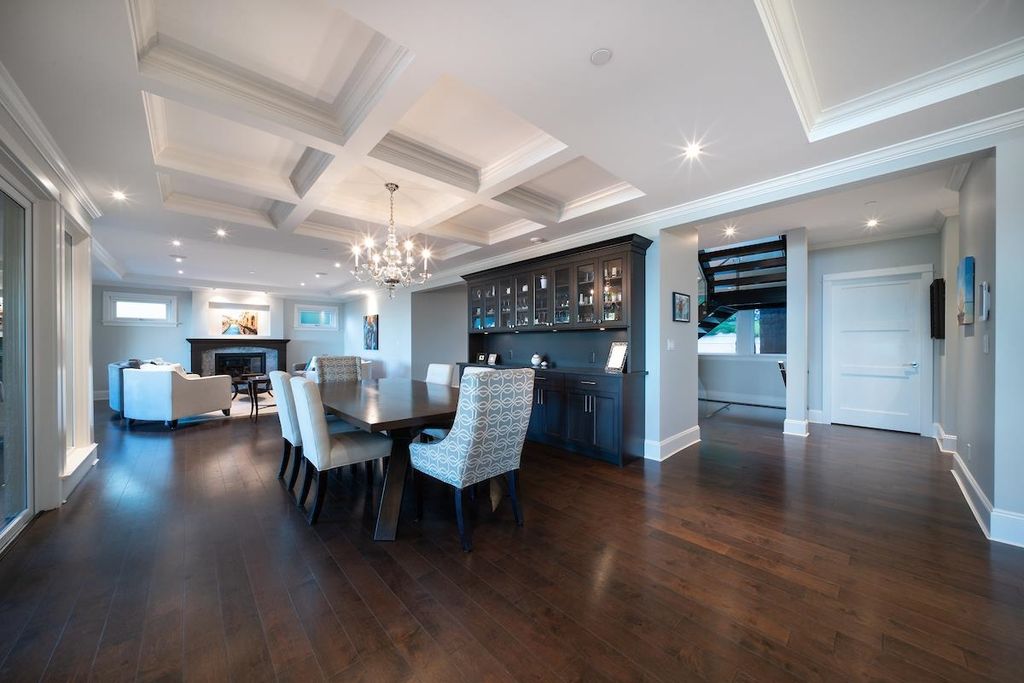 listing image 1100464649382696255