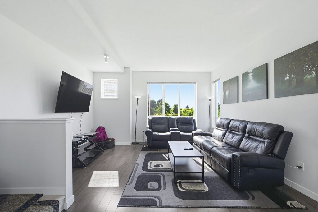 Photo of 30930 Westridge Place #83, Abbotsford, BC V2T 0H6 (MLS # R3125321)