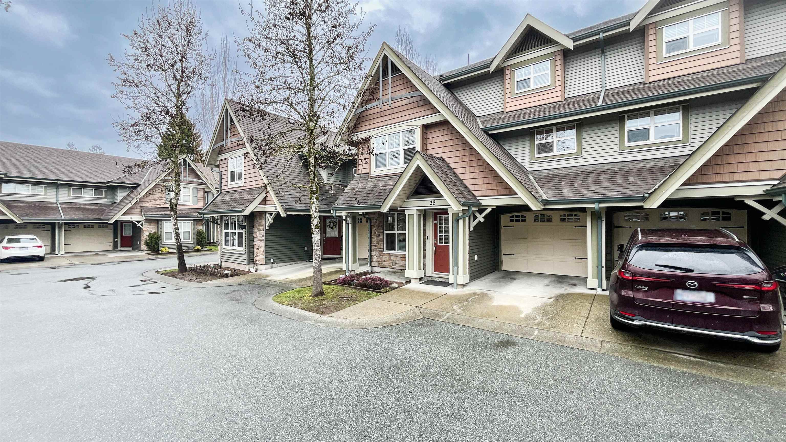 22977 116 Avenue 38