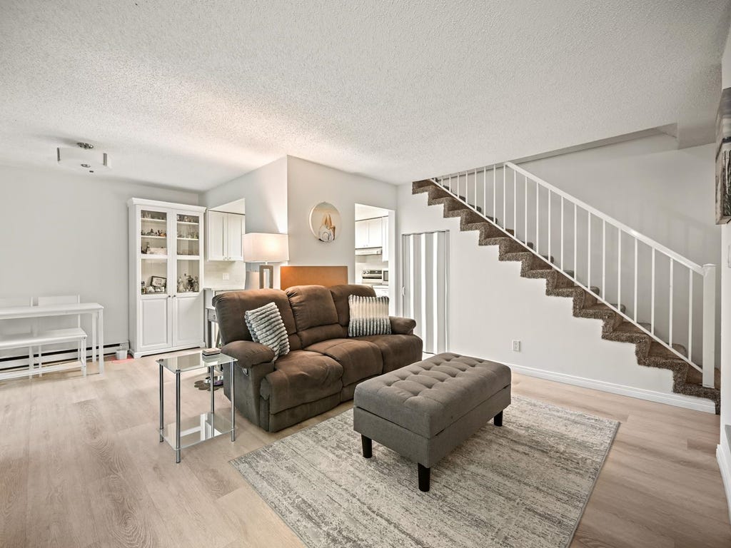 Photo of 7095 133b Street #202, Surrey, BC V3W 8A3 (MLS # R3149360)