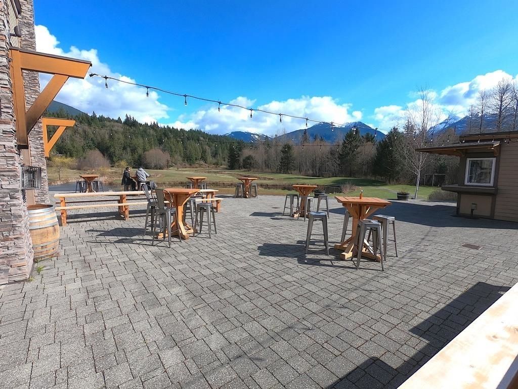listing image 1100038292015913242