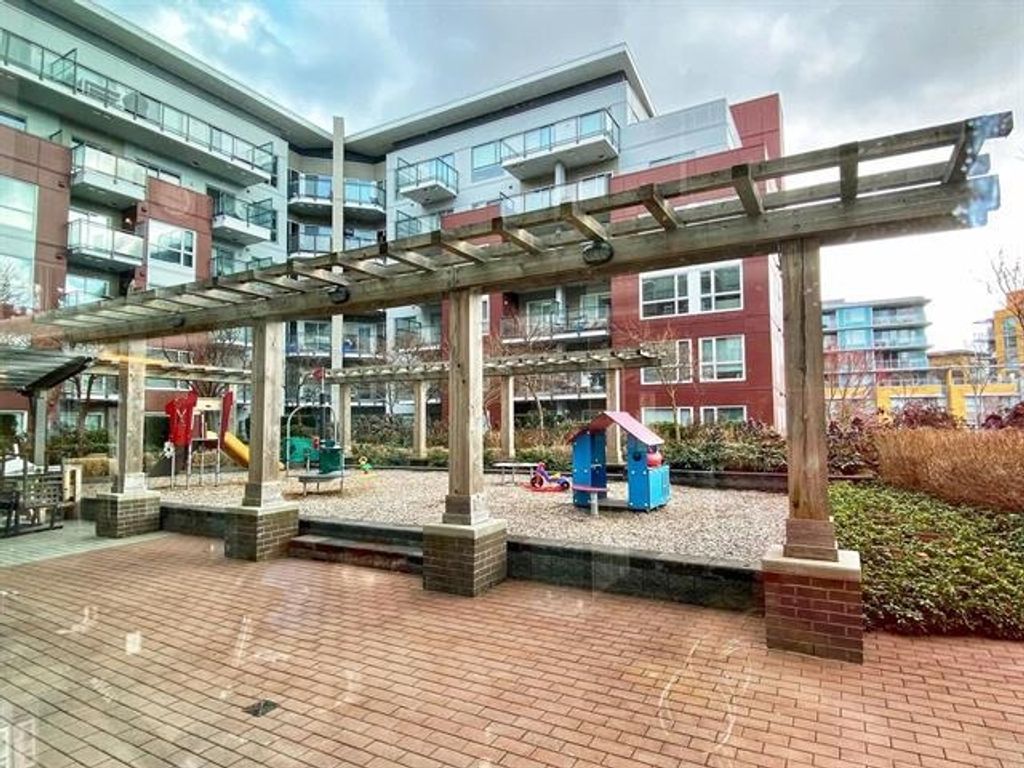 listing image 1105476972707965543