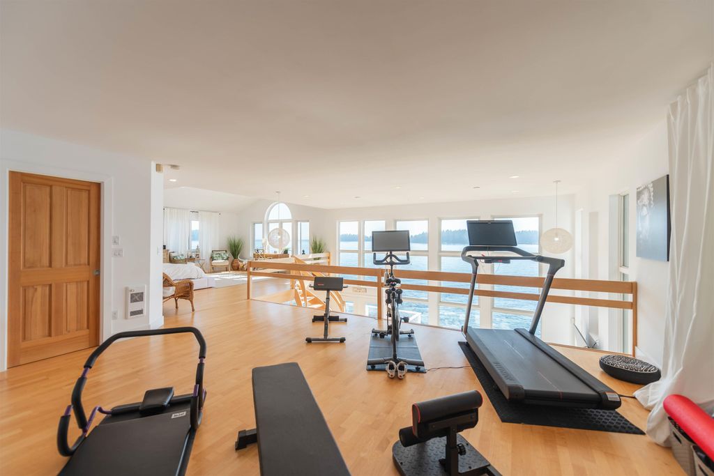 listing image 1100338181447838278