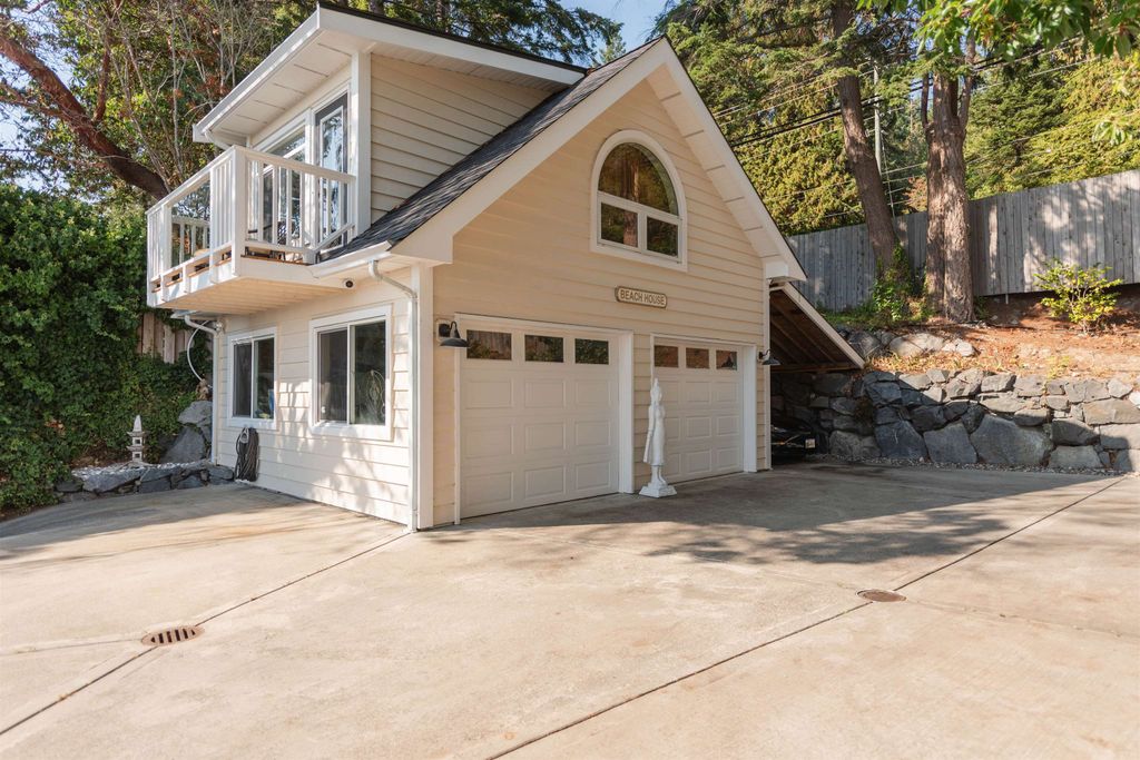 listing image 1100137673465377408