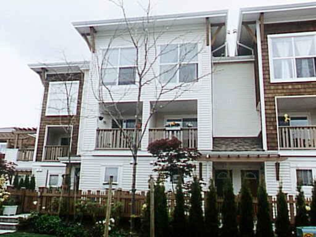 listing image 1102988265260111773
