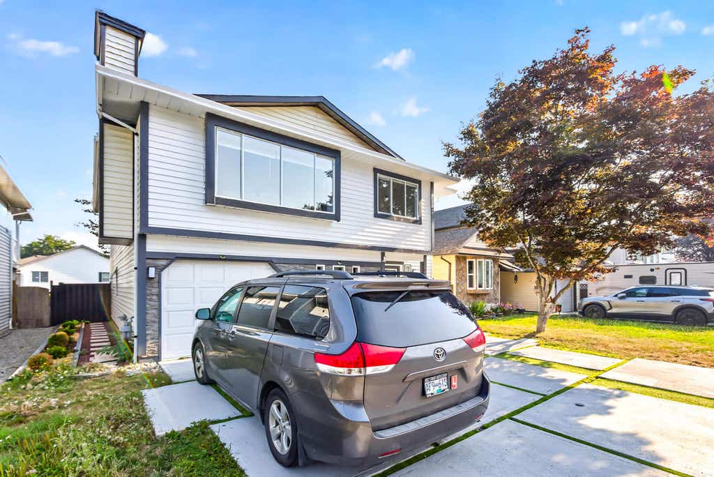 Photo of 22419 125 Avenue, Maple Ridge, BC V2X 9N8 (MLS # R3153680)