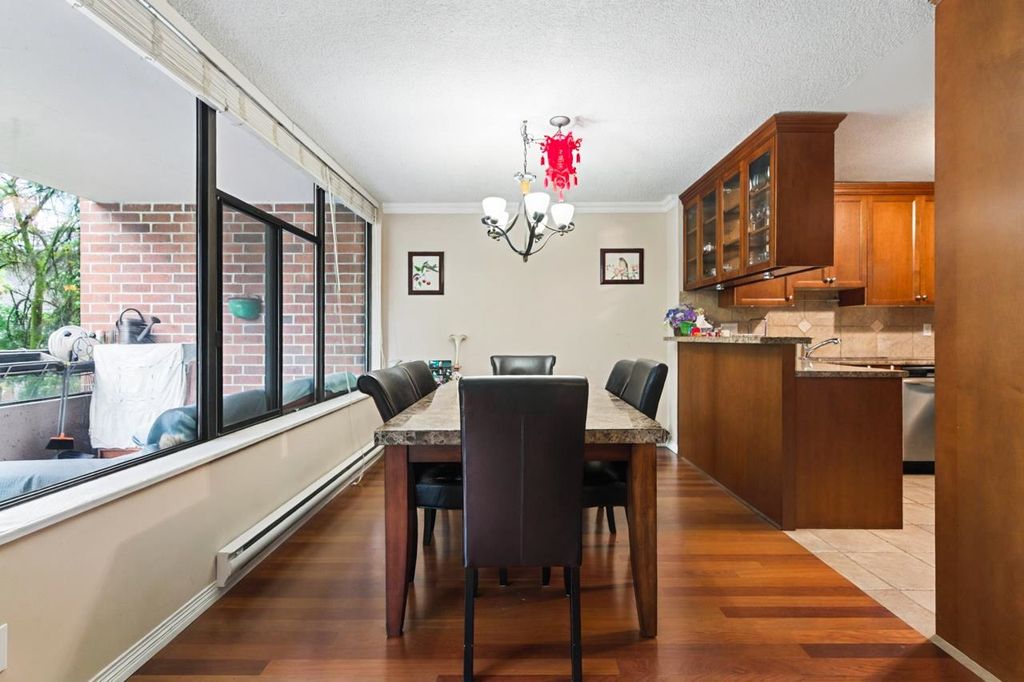 listing image 1109002052388439852