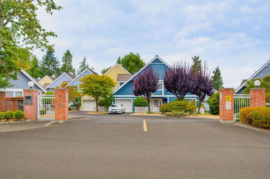 Photo of 4847 219 Street #50, Langley, BC V3A 8C1 (MLS # R3163073)
