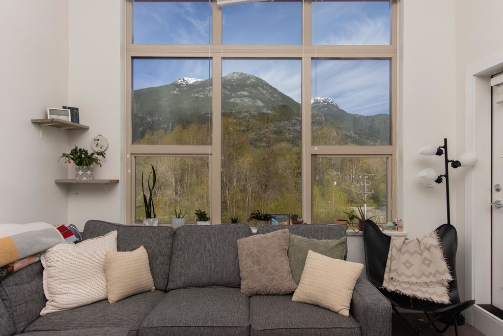 listing image 1100334024835272466