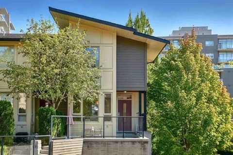 9229 University Crescent 132 Burnaby BC V5A 4Z2