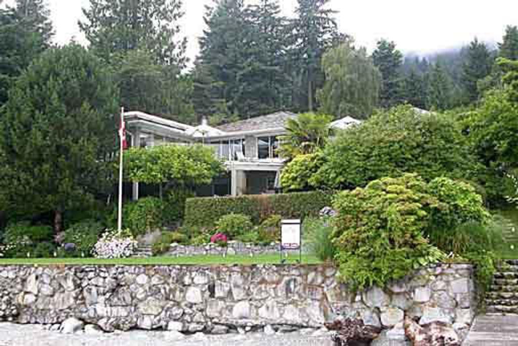 listing image 1103680483097540802