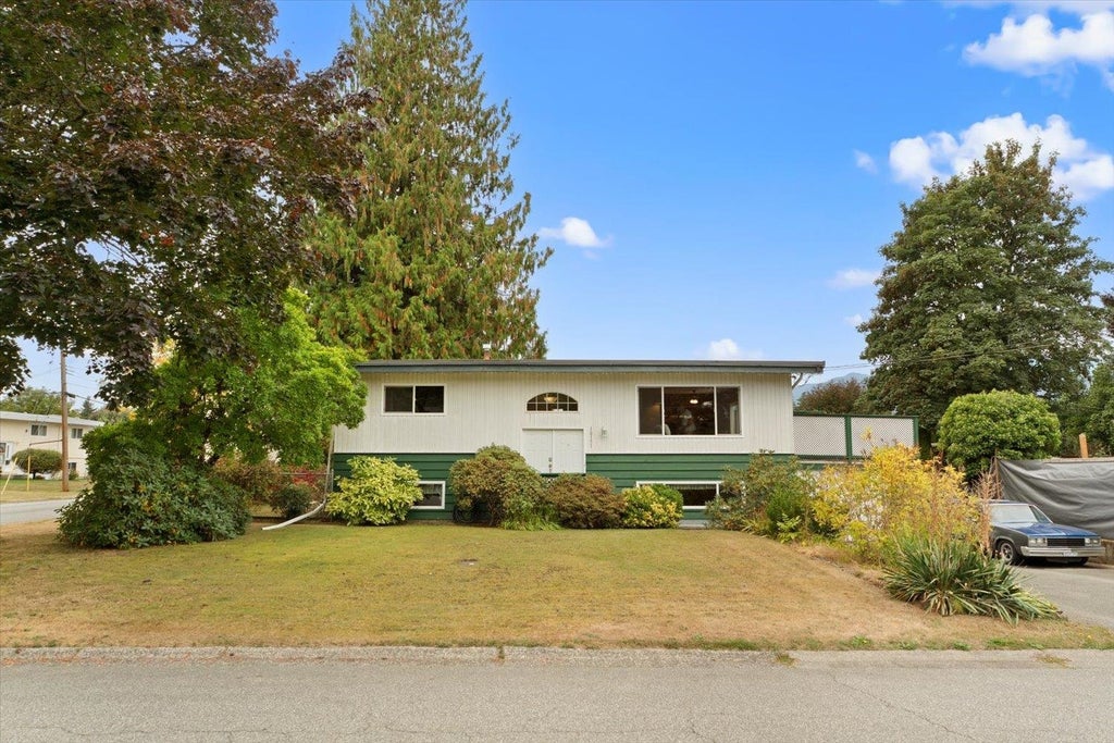 Photo of 10151 Wedgewood Drive, Chilliwack, BC V2P 6C1 (MLS # R3170453)
