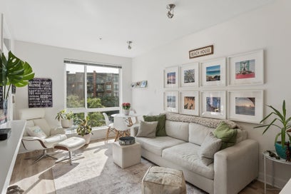 733 W 3rd Street 312 North Vancouver BC V7M 0C8