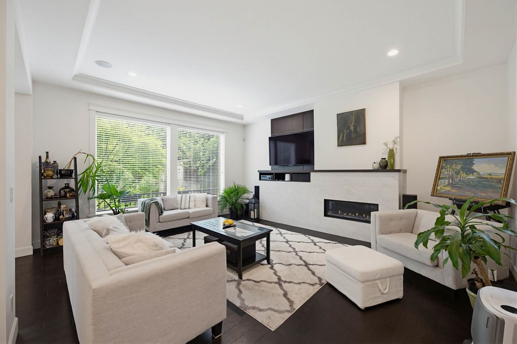 Photo of 8578 205b Street, Langley, BC V2Y 0P6 (MLS # R3124669)