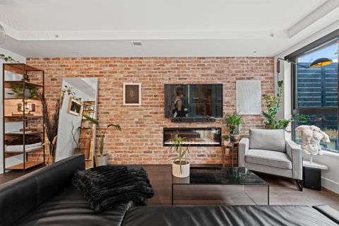 2726 Spring Street Port Moody BC V3H 0K7