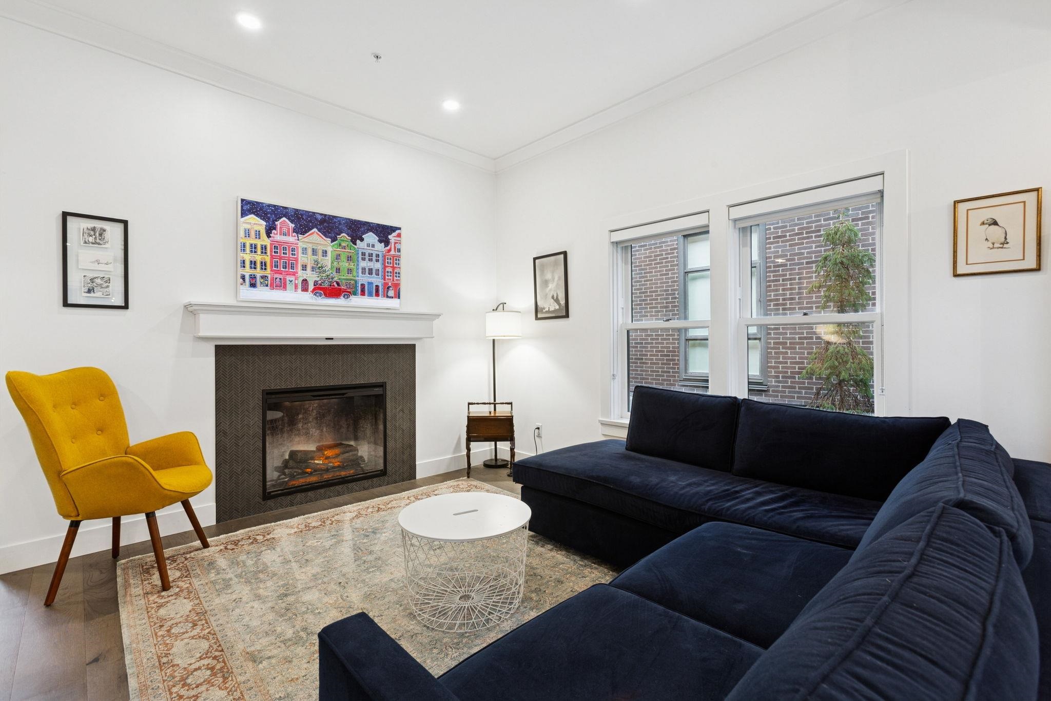 612 Brantford Street