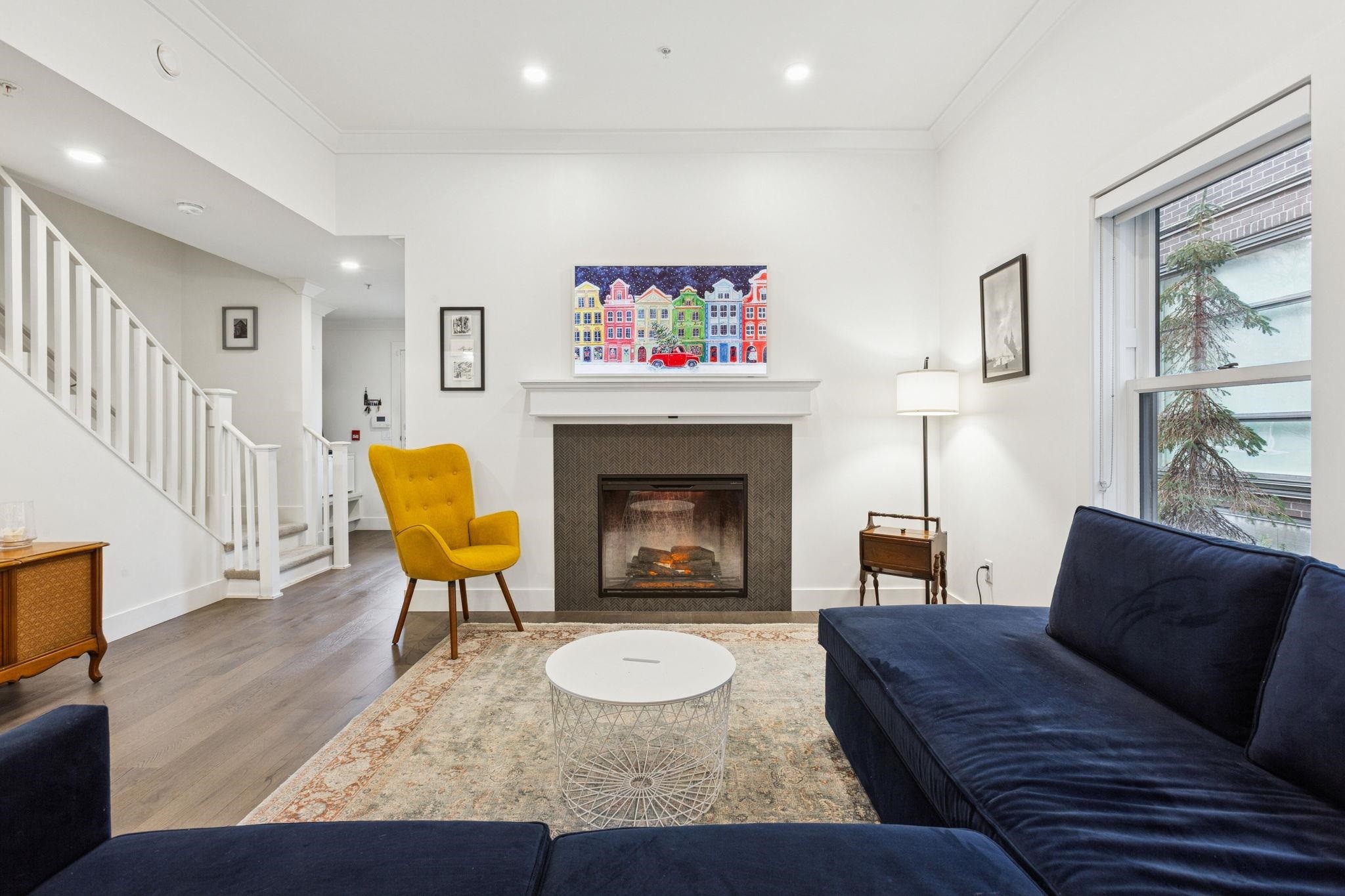 612 Brantford Street