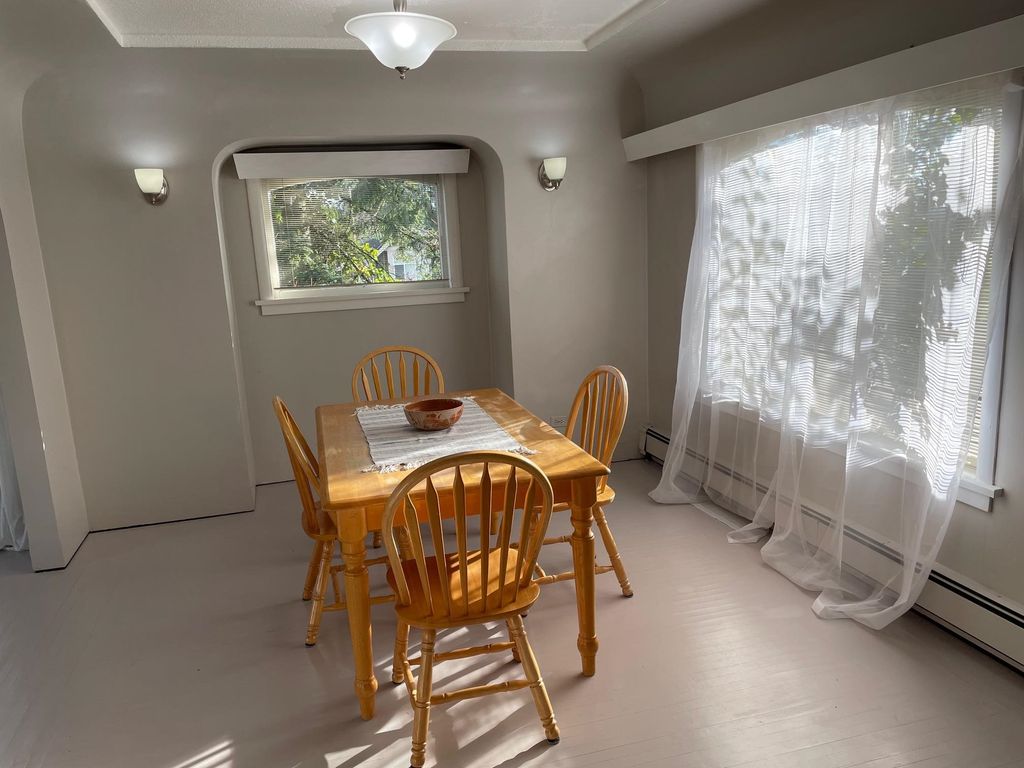 listing image 1107955634580658485