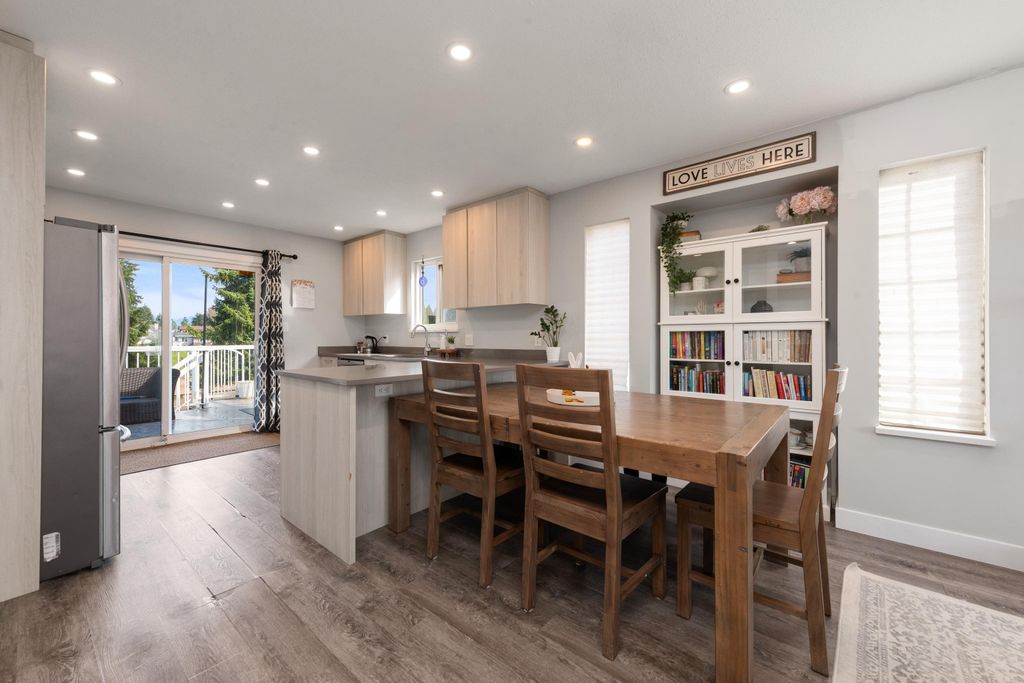 Photo of 20373 115 Avenue, Maple Ridge, BC V2X 9H5 (MLS # R3108927)